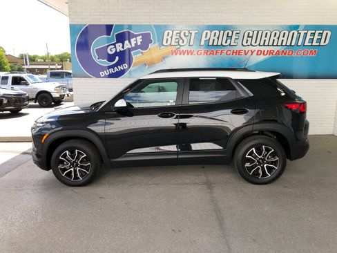 Used 2025 Chevrolet TrailBlazer ACTIV w/ Convenience Package AWD/4WD image 5
