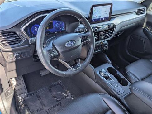 Used 2020 Ford Escape SE Sport image 10