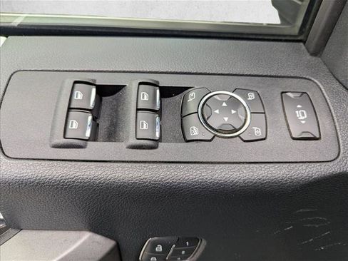 Used 2019 Ford F450 Platinum w/ Platinum Ultimate Package AWD/4WD image 10