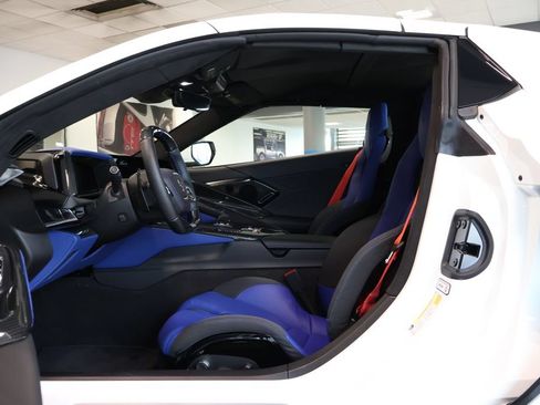 New 2026 Chevrolet Corvette E-Ray AWD/4WD image 21