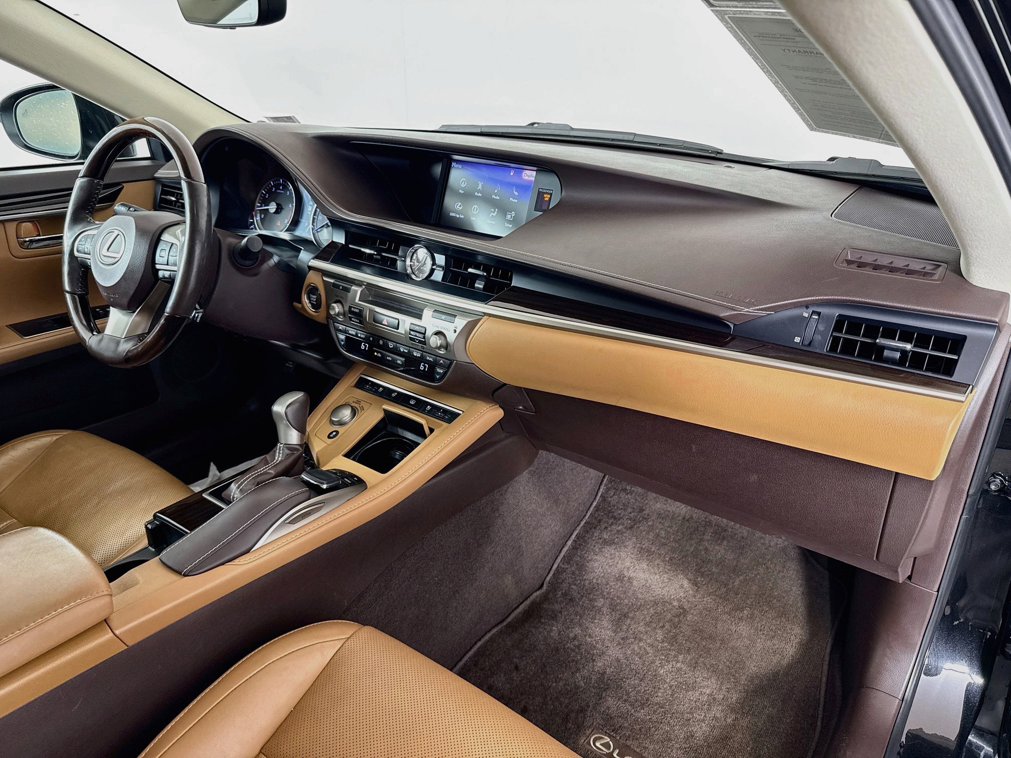 Used 2018 Lexus ES 350 w/ Luxury Package w/Wood Trim FWD image 28