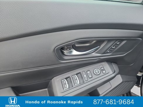 New 2026 Honda Accord EX-L image 11