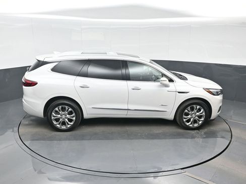 Used 2020 Buick Enclave Avenir AWD/4WD image 22