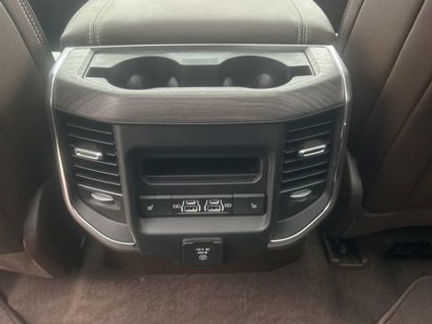 New 2026 RAM 1500 Laramie AWD/4WD image 14