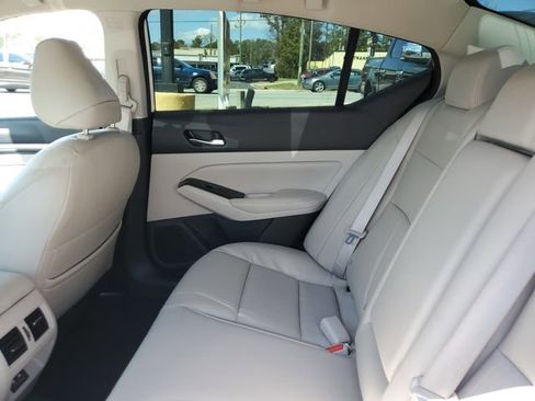 Used 2022 Nissan Altima 2.5 SL image 10