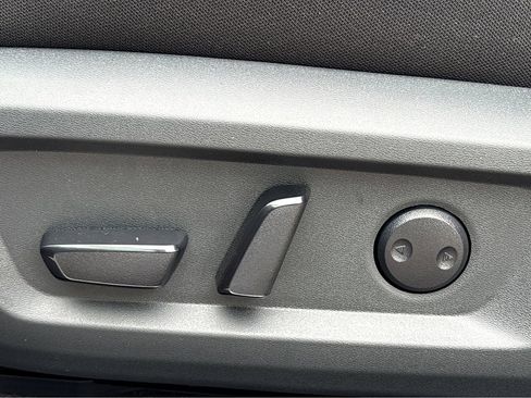 New 2026 Nissan Rogue SV image 21