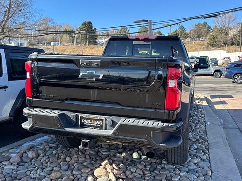 Used 2022 Chevrolet Silverado 2500 LTZ w/ LTZ Plus Package image 34