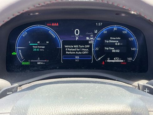 Used 2025 Toyota Camry XSE FWD image 12