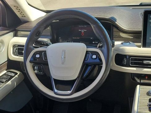 Certified 2022 Lincoln Aviator Black Label w/ Dynamic Handling Package image 20