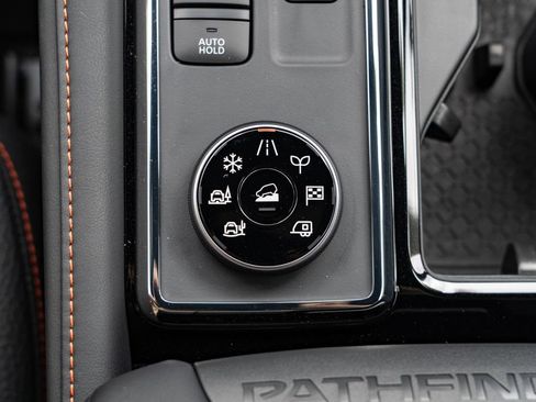 New 2026 Nissan Pathfinder Rock Creek AWD/4WD image 19