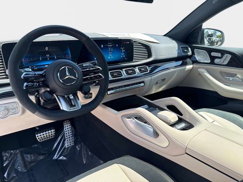 New 2026 Mercedes-Benz GLE 53 AMG 4MATIC Coupe image 15