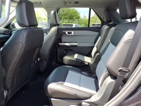 Certified 2023 Ford Explorer XLT w/ Equipment Group 202A AWD/4WD image 11