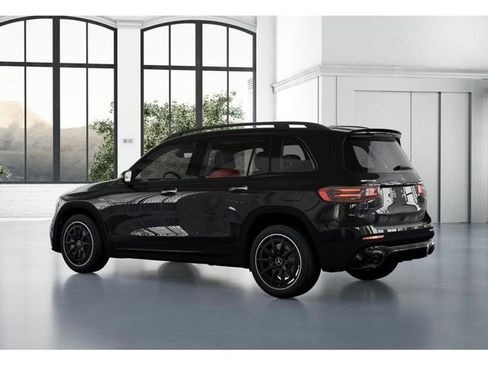 New 2026 Mercedes-Benz GLB 35 AMG 4MATIC image 30
