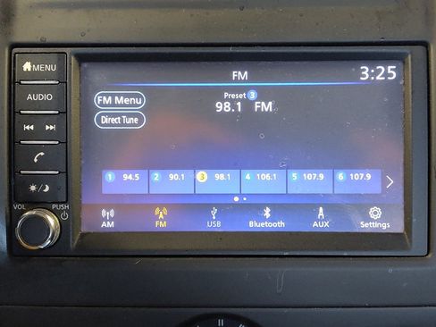 Used 2019 Nissan Versa S Plus FWD image 25