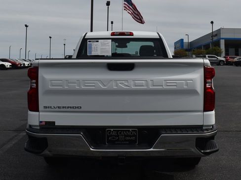 Used 2025 Chevrolet Silverado 1500 W/T image 6