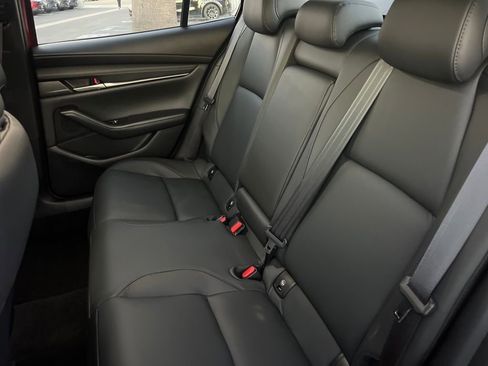 Used 2025 MAZDA MAZDA3 s image 37