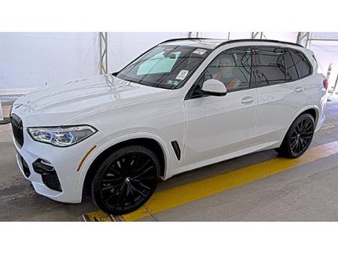 Used 2021 BMW X5 M50i w/ Executive Package AWD/4WD image 2