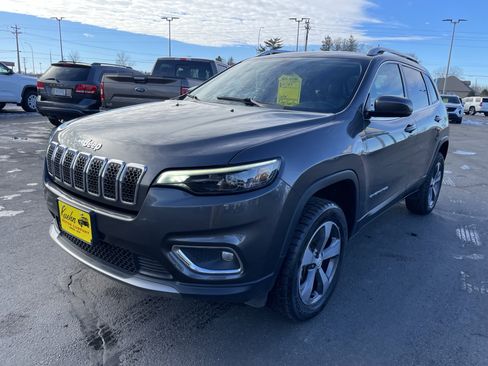 Used 2019 Jeep Cherokee Limited image 4