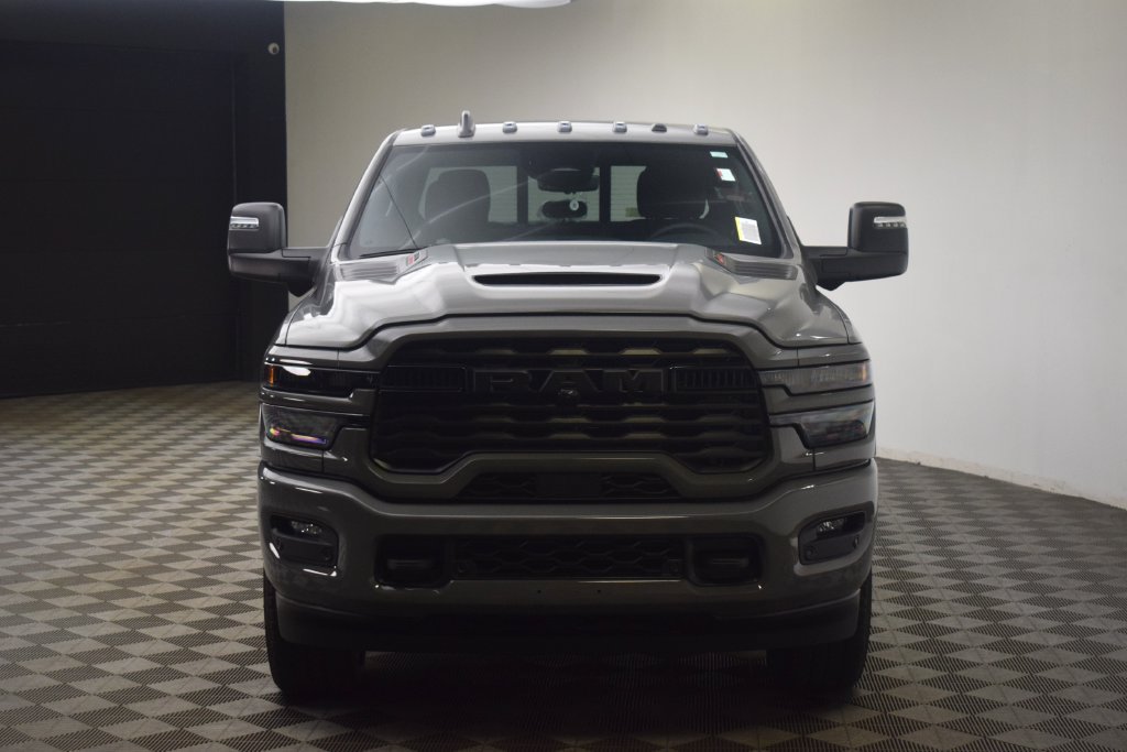 New 2027 RAM 3500 Big Horn AWD/4WD image 2
