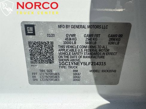 Used 2020 Chevrolet Silverado 2500 LT w/ Convenience Package image 30