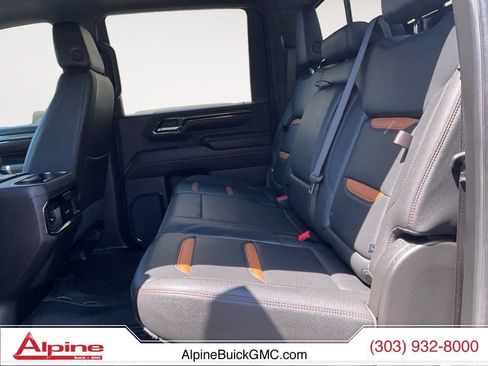 Used 2024 GMC Sierra 2500 AT4 w/ Technology Package AWD/4WD image 13