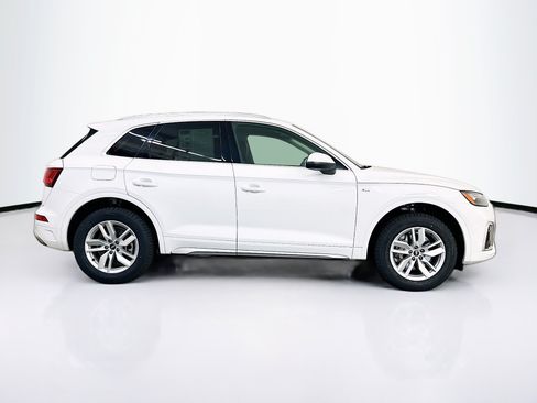 Used 2022 Audi Q5 2.0T Premium w/ Convenience Package AWD/4WD image 10