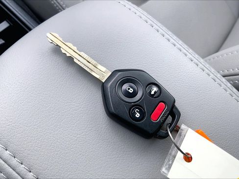 Used 2018 Subaru Forester 2.5i Limited image 13