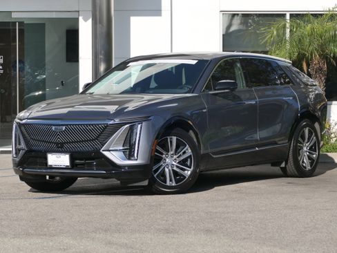 Certified 2023 Cadillac Lyriq 2WD image 1