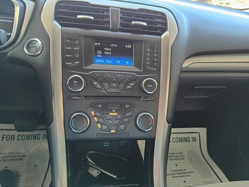 Used 2018 Ford Fusion S image 21