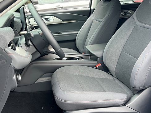 New 2026 Ford Explorer Active image 17