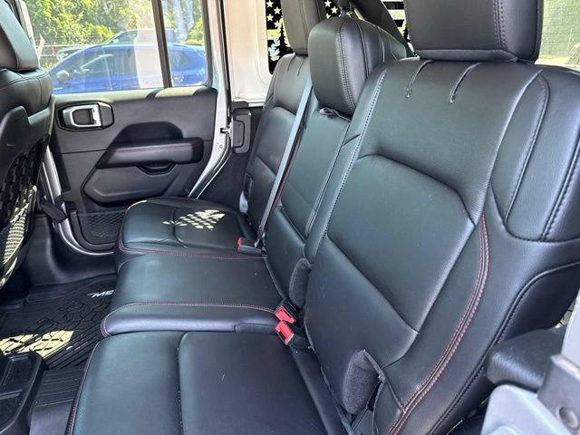 Used 2018 Jeep Wrangler Unlimited Rubicon AWD/4WD image 14