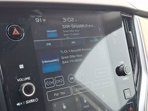Certified 2025 Subaru Outback Premium AWD/4WD image 16