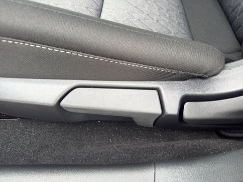 New 2027 Nissan Sentra SV FWD image 14