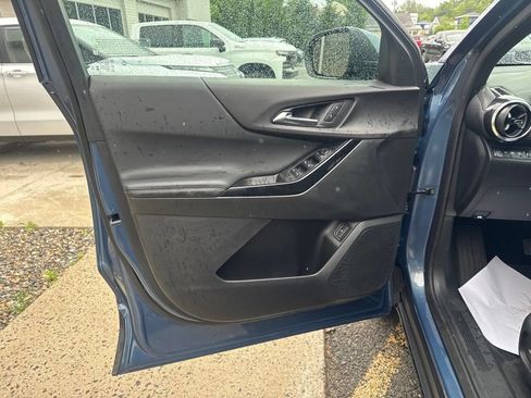 Used 2025 Chevrolet Equinox LT w/ Convenience Package II AWD/4WD image 31