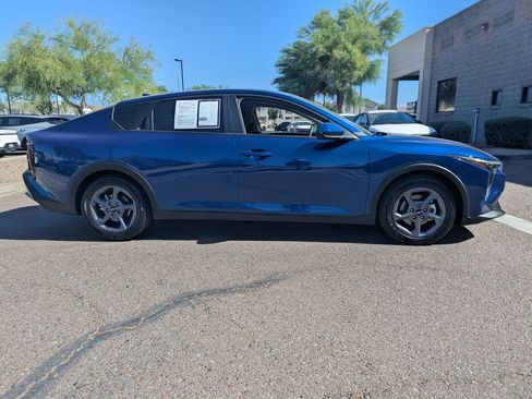 Certified 2025 Kia K4 FWD image 2