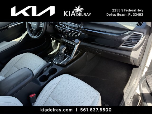 Certified 2023 Kia Seltos EX AWD/4WD image 9