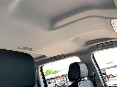 Used 2018 Chevrolet Silverado 1500 LT w/ Texas Edition image 14