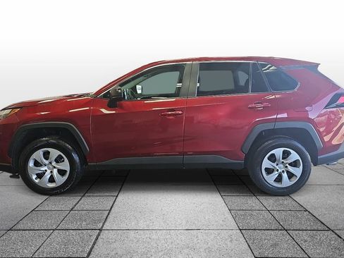 Used 2024 Toyota RAV4 LE AWD/4WD image 8
