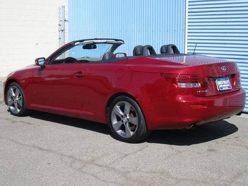 Used 2010 Lexus IS 250C RWD image 4