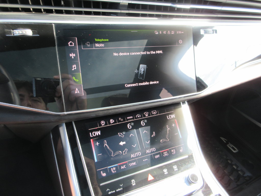 Used 2023 Audi Q7 3.0T Prestige AWD/4WD image 29