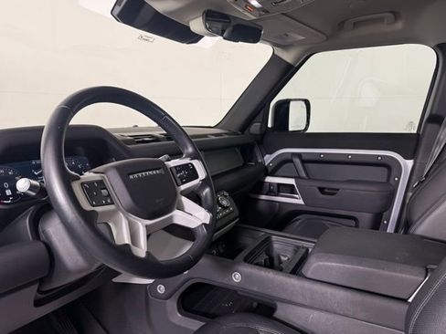 Used 2022 Land Rover Defender 110 SE image 37