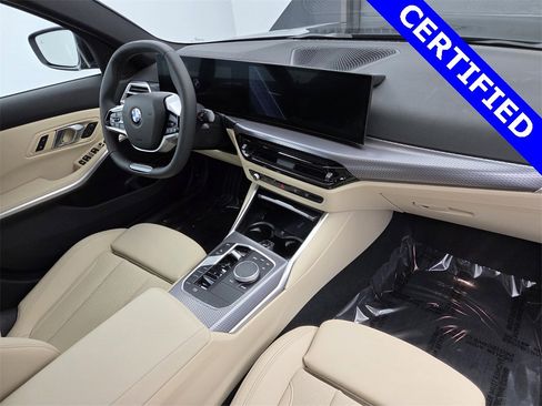 Certified 2025 BMW 330i Sedan w/ Convenience Package image 15