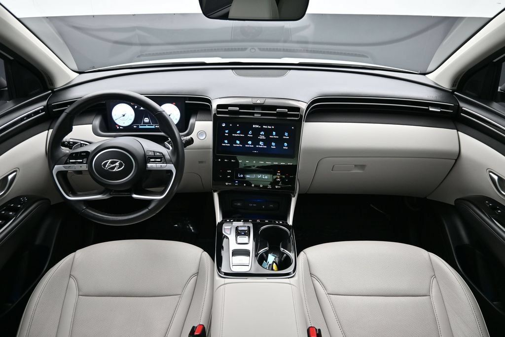 Certified 2023 Hyundai Tucson Limited FWD image 13