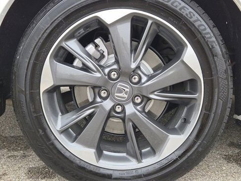 Used 2024 Honda Odyssey Elite image 25