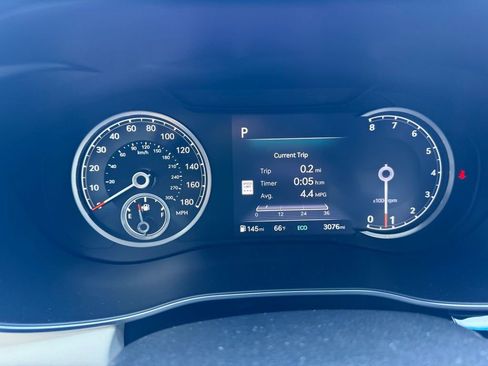 Used 2026 Genesis G70 2.5T AWD/4WD image 29