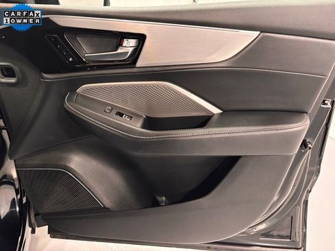 Used 2023 Acura MDX SH-AWD w/ Technology Package image 19