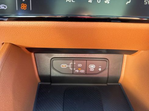 New 2026 Kia Sportage X-Line w/ X-Line Technology Package image 40