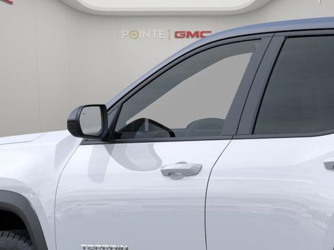 New 2026 GMC Terrain Elevation image 22