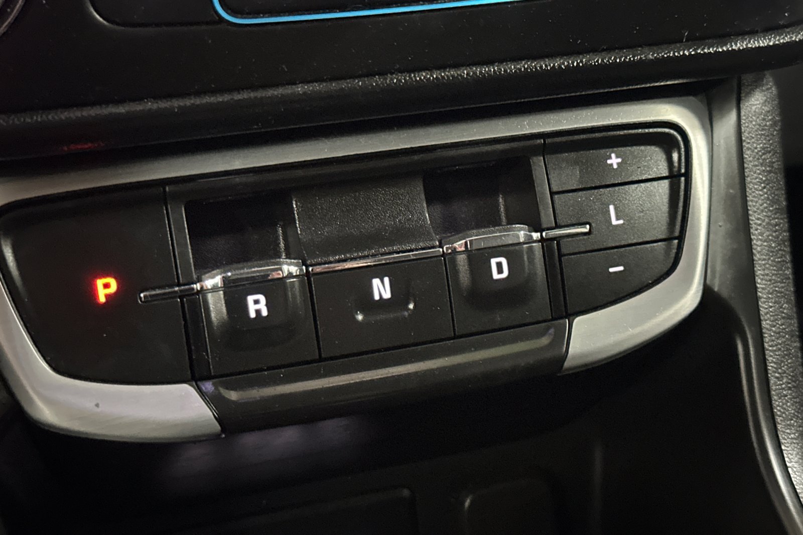 Used 2022 GMC Terrain SLE w/ Driver Convenience Package FWD image 33