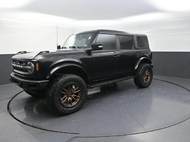 Used 2022 Ford Bronco Outer Banks AWD/4WD image 3